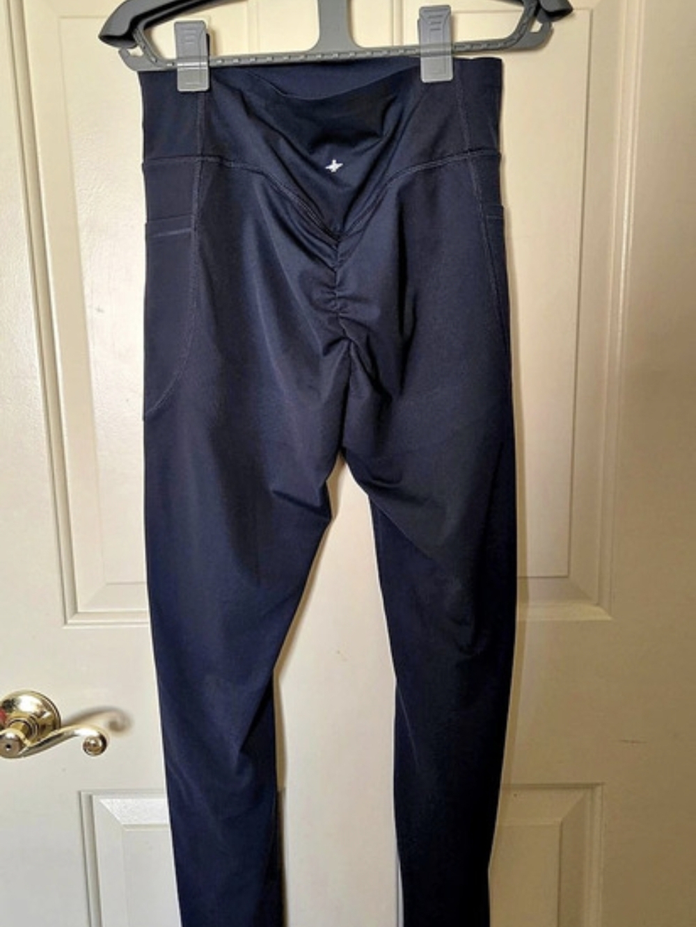 HALARA NAVY Leggings Like New